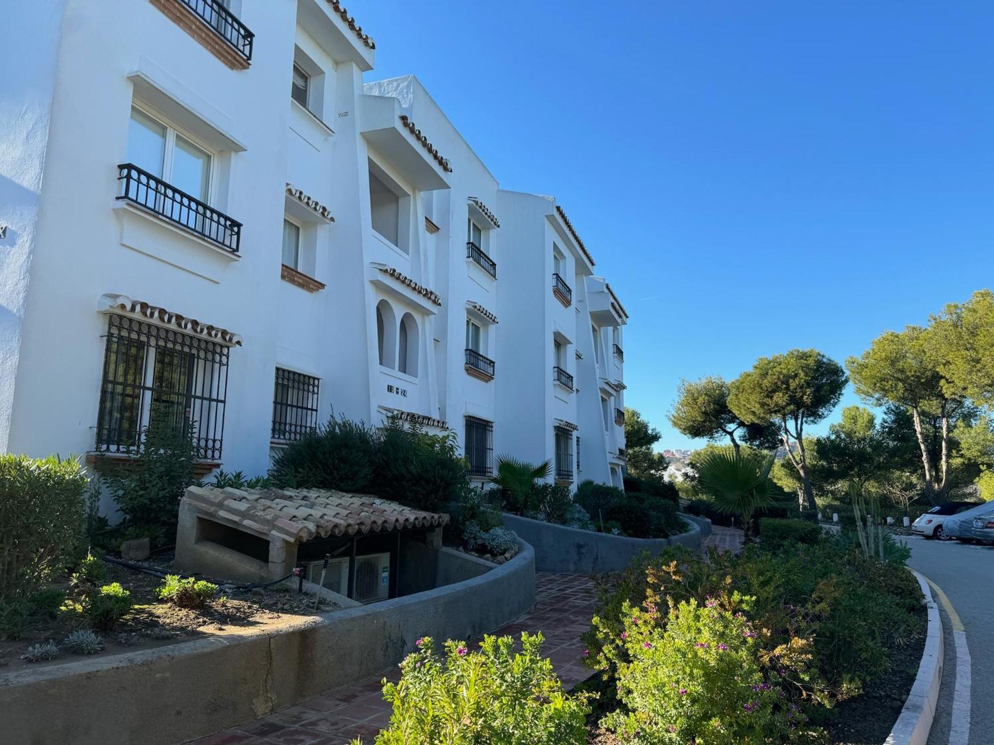 Amazing Sea View Apartment In Miraflores La Cala De Mijas Exteriör bild