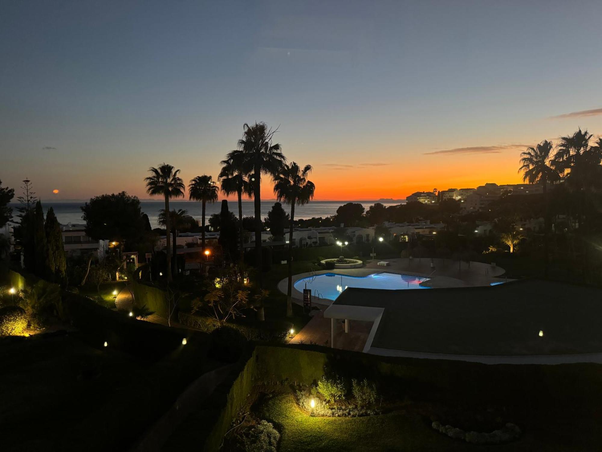 Amazing Sea View Apartment In Miraflores La Cala De Mijas Exteriör bild